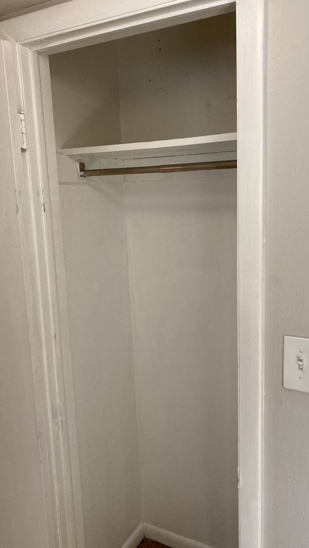 Building Photo - One Bedroom Rental in South Tampa!