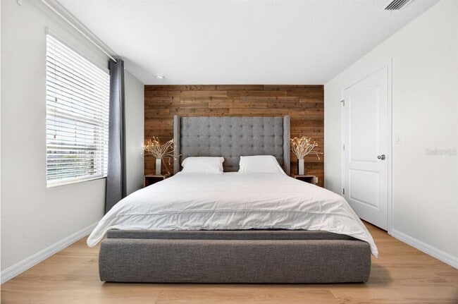 Building Photo - 1849 Red Canyon Dr