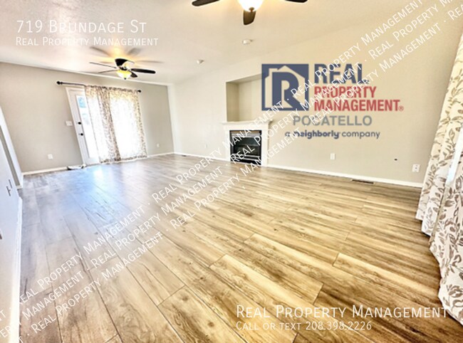 Building Photo - 719 Brundage St