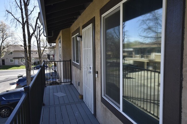 Building Photo - 3665 Galena Dr