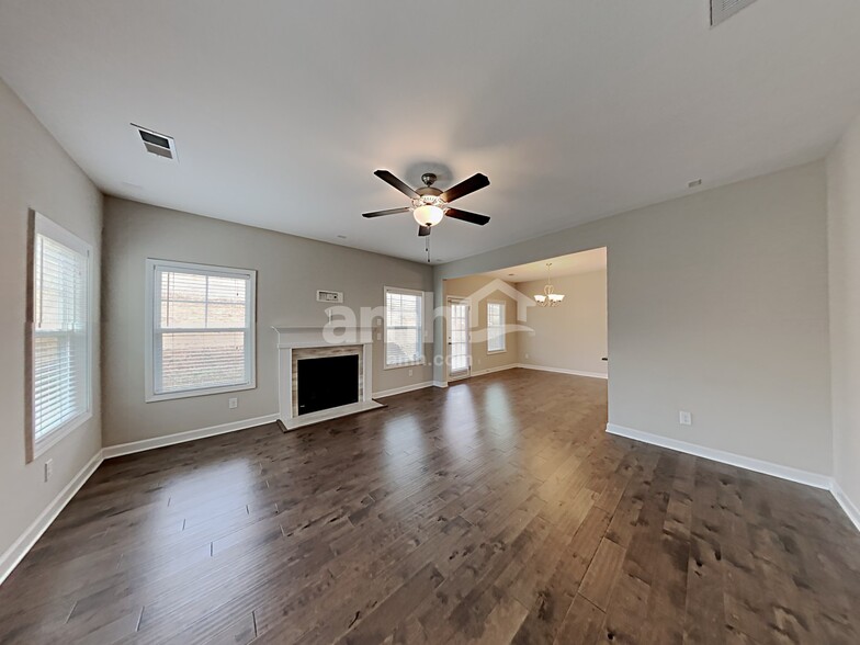 Building Photo - 236 Lanier Pl