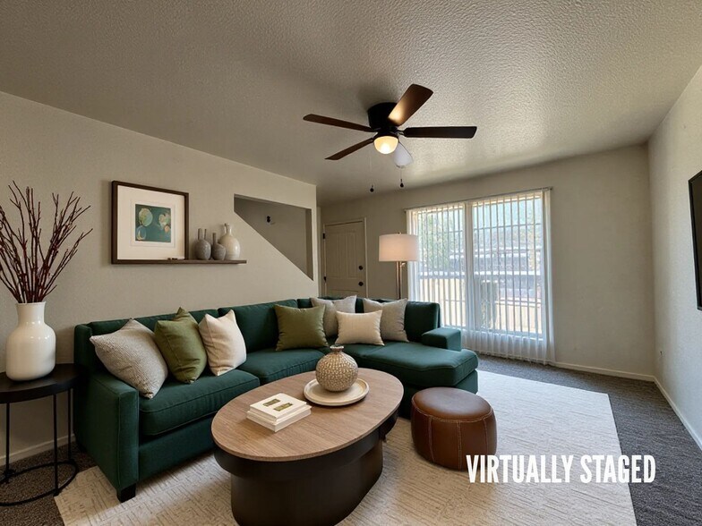 Building Photo - 4402 Jeff Scott Dr