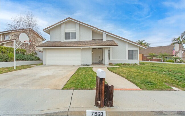 Building Photo - 7960 Represa Cir