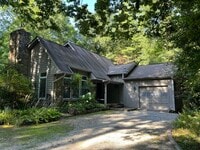 Building Photo - 487 Riverwood Dr