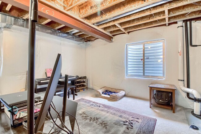 Building Photo - Highlands Ranch Spacious 3 bed 2.5 bath