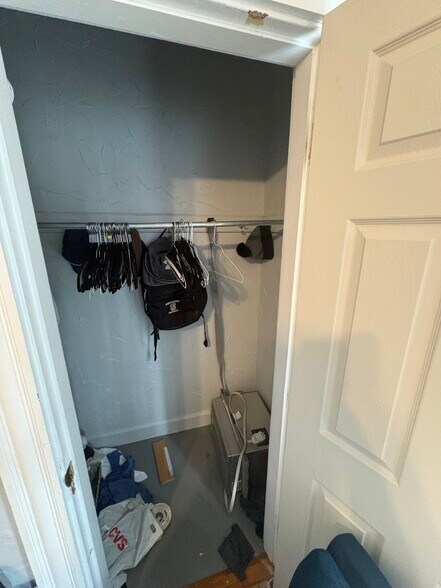 Building Photo - 50 Bromfield Rd