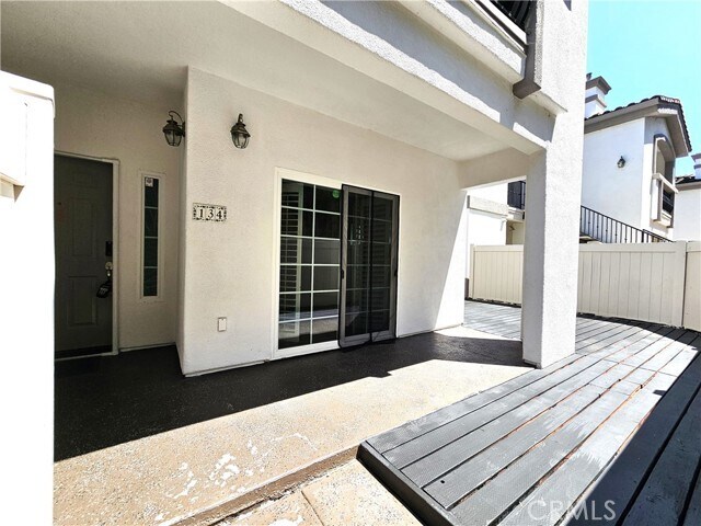 Building Photo - 2723 Lake Pointe Dr