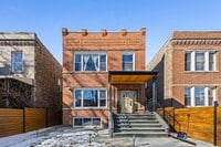 Building Photo - 3934 N Sawyer Ave