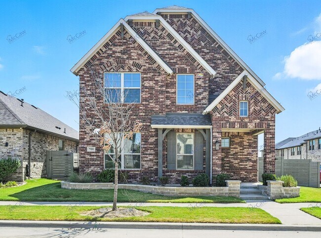 Primary Photo - 700 Parkside Dr