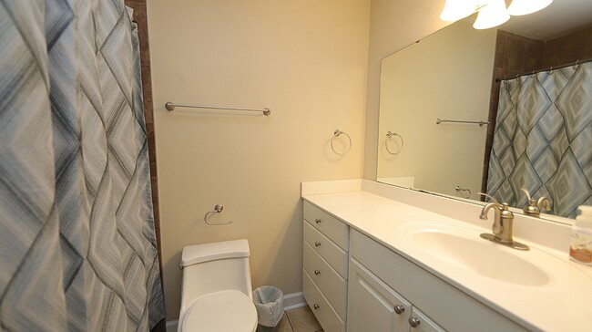 Building Photo - Immaculate Two Bedroom End Unit Condo Near...