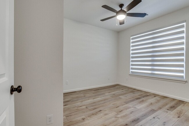 Building Photo - Welcome to Bungalow Heights! Edmond Townhome w/ Balcony, Yard & Resort Amenities