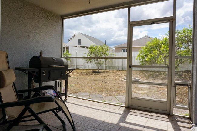 Building Photo - 205 Nicholson Dr