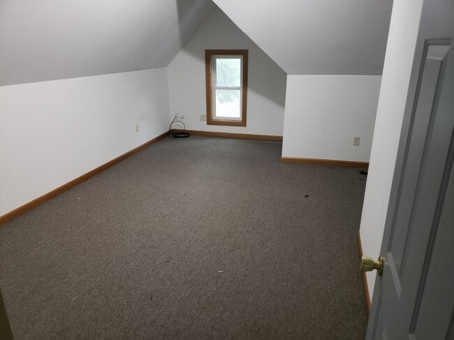 Building Photo - 519 N Barstow St