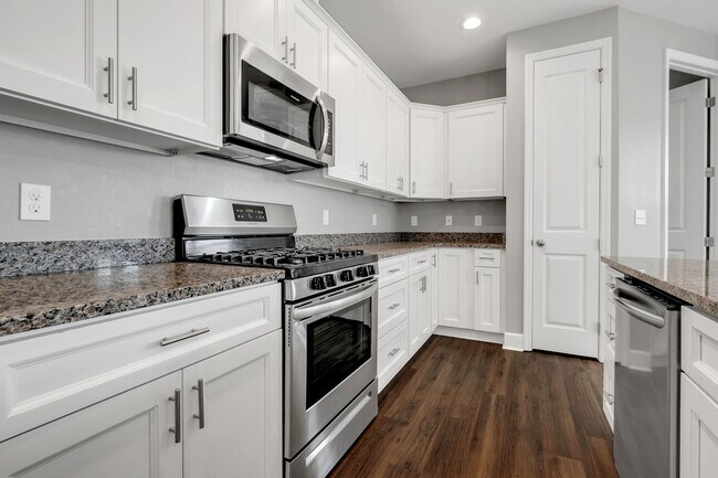 Building Photo - 4497 River Breeze Ln