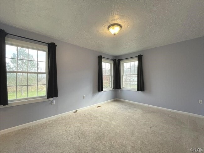 Building Photo - 8612 Peck St