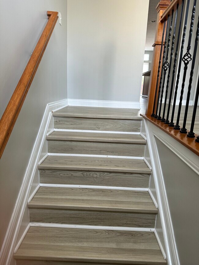 Main Entrance - 4118 Cambron Dr