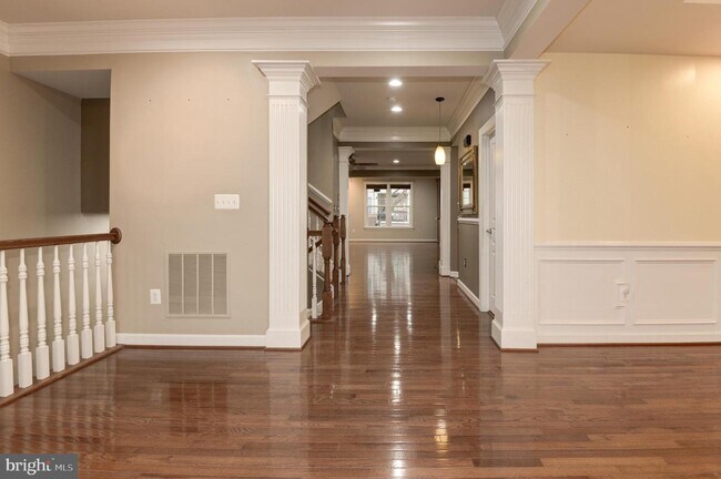 Building Photo - 24951 Avonlea Dr