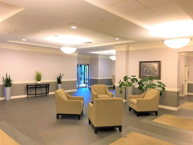 Building Photo - 11 Goodhue St