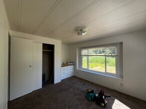 Building Photo - Remodeled 3BD 2BA in Ferndale!
