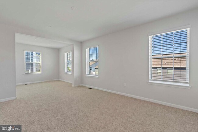 Building Photo - 5713 Haller Pl
