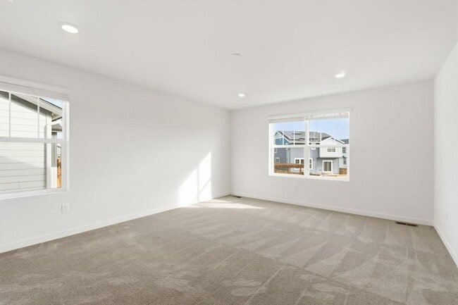 Building Photo - 4322 Fellows Dr