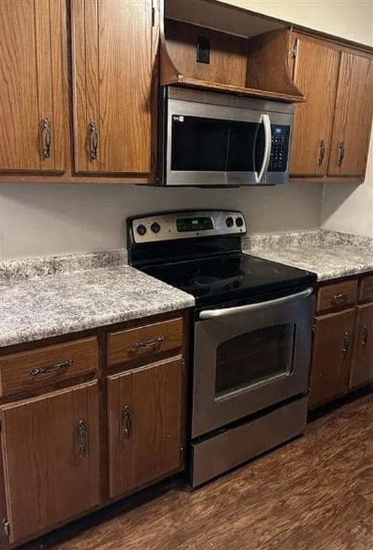 Building Photo - 7819 Stellhorn Rd