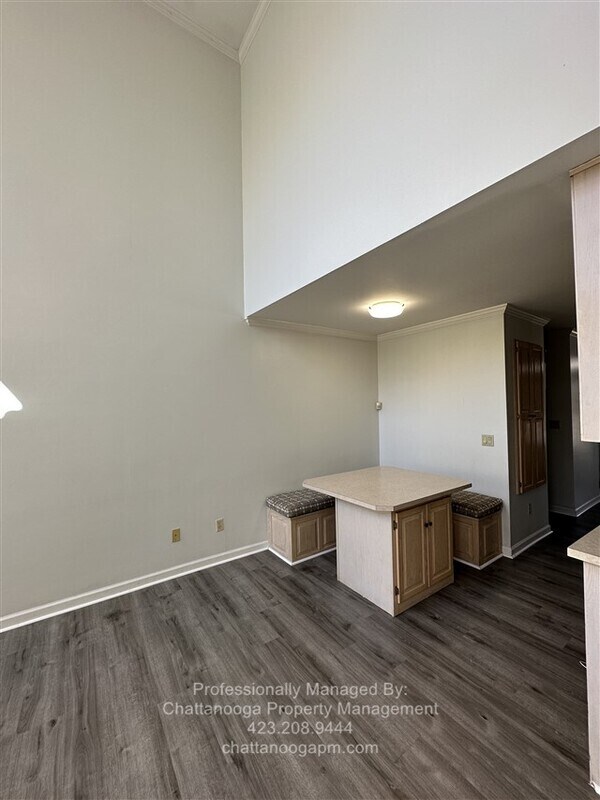 Building Photo - 7420 Hamilton Run Dr