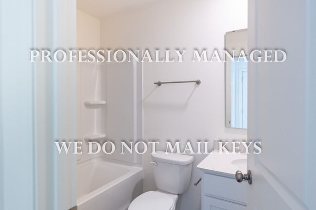 Building Photo - 7009 Peppermill Way