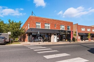 Building Photo - 3302 N Harlem Ave