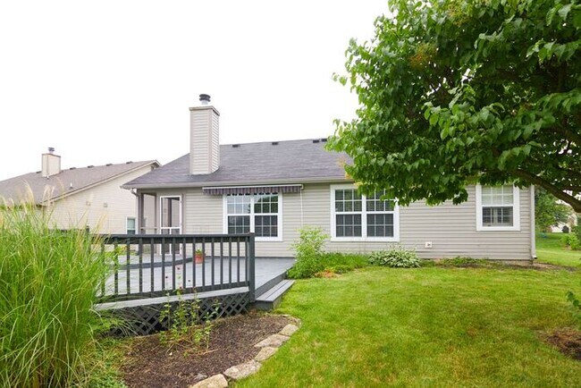 Building Photo - Lovely 3 Bedroom Home with Pond View