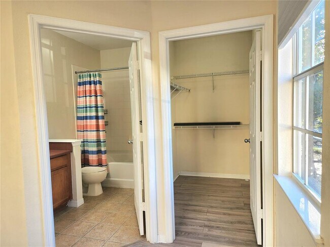 Building Photo - 8137 Claire Ann Dr