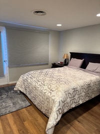 Building Photo - 1038 Quaker Bridge Rd E