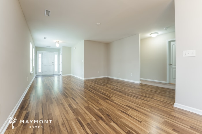 Building Photo - 154 Tyger St