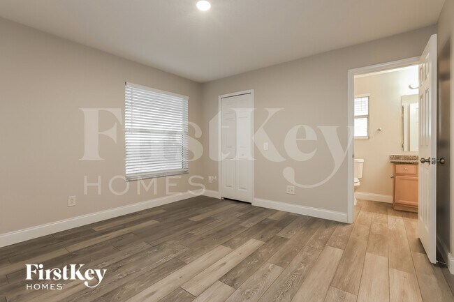 Building Photo - 8109 Orange Spring Dr