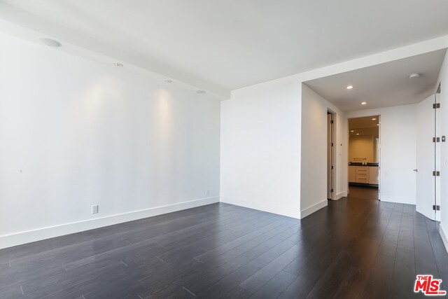 Building Photo - 1100 Alta Loma Rd