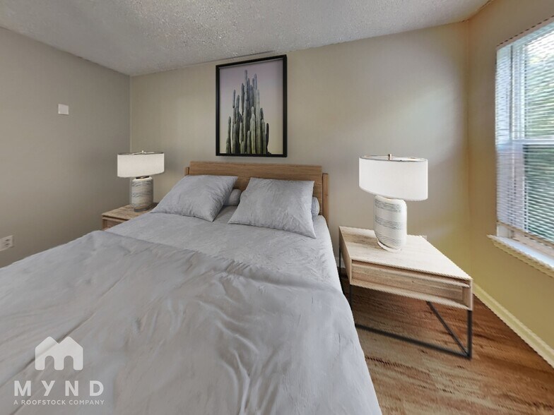 Building Photo - 3122 Crestwell Dr