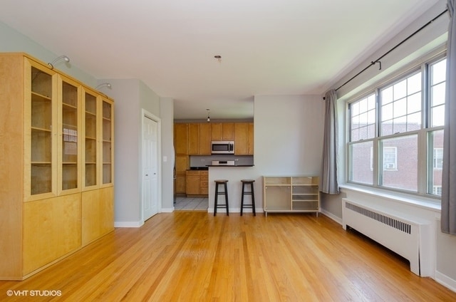 Building Photo - 2730 Hampton Pkwy