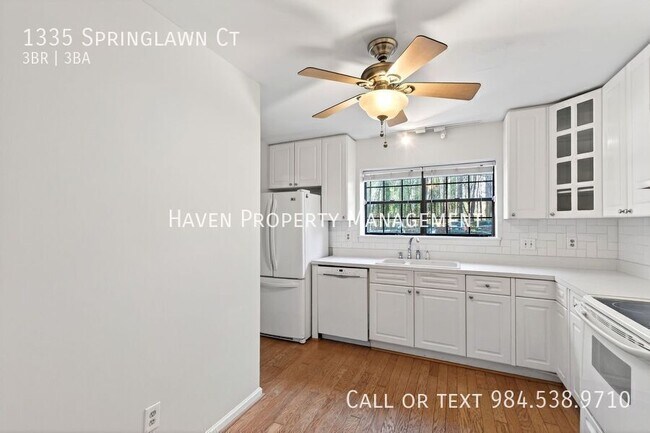 Building Photo - 1335 Springlawn Ct