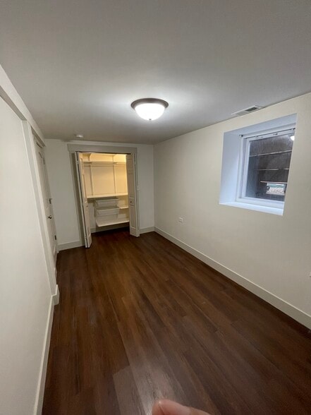 Building Photo - 5330 W 23rd Pl