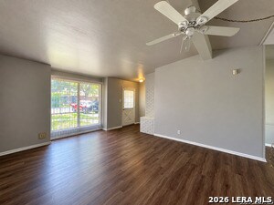 Building Photo - 331 Cicero Ave