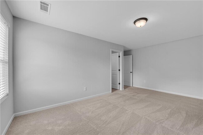 Building Photo - 1231 Jordan Brook Dr