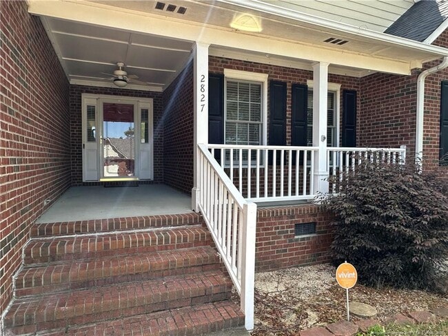 Building Photo - 2827 Beringer Dr