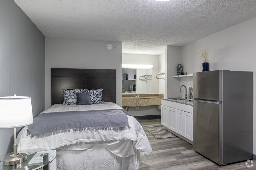 Studio - 290SF - The Nest