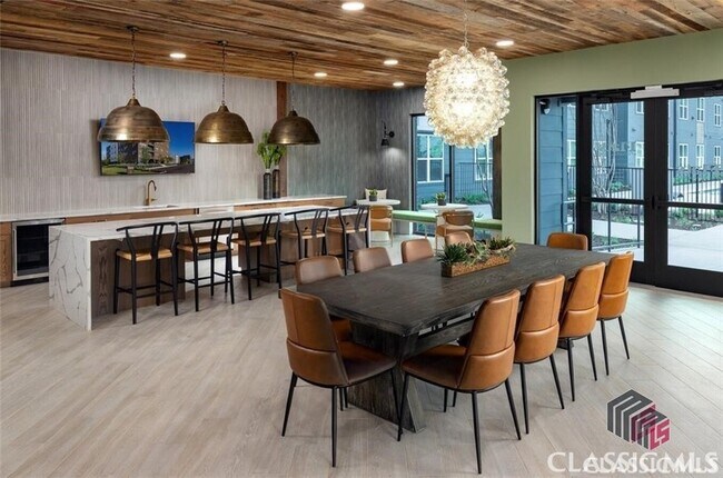 Building Photo - 180 Newton Bridge Rd