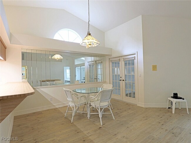 Building Photo - 12522 Kelly Sands Way