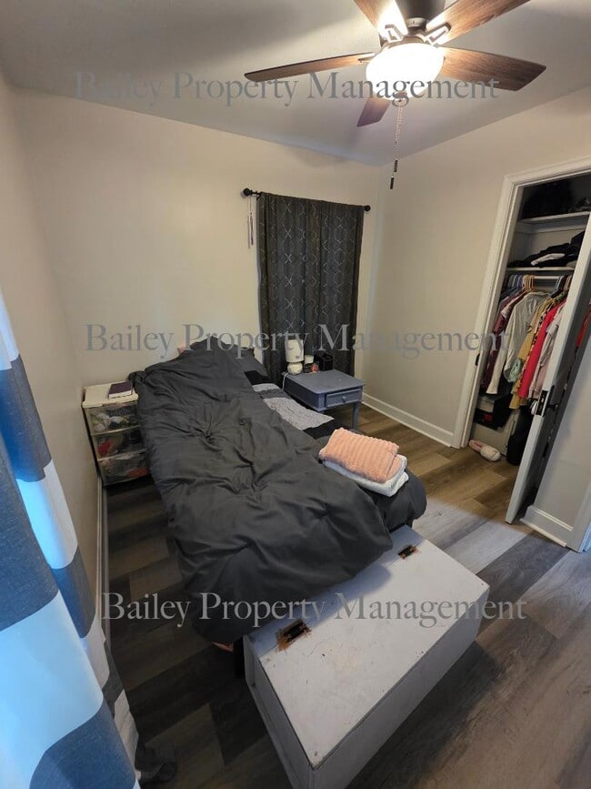 Building Photo - 1310 Southgate Ave