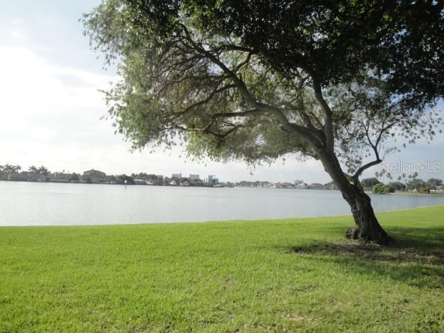 Building Photo - 500 Treasure Island Causeway