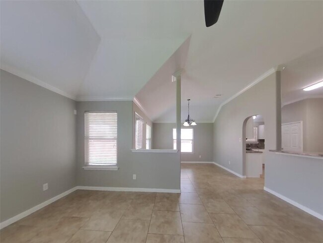 Building Photo - 21478 Olympic Forest Dr