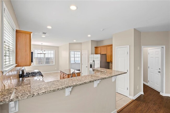 Building Photo - 1346 Dukes Creek Dr