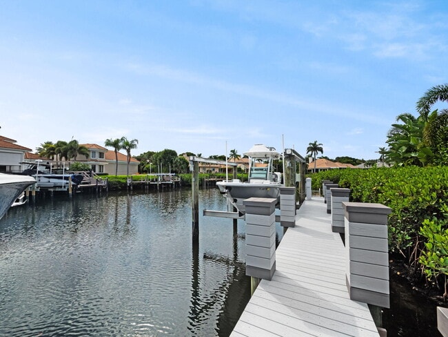 Building Photo - 3299 Bridgegate Dr